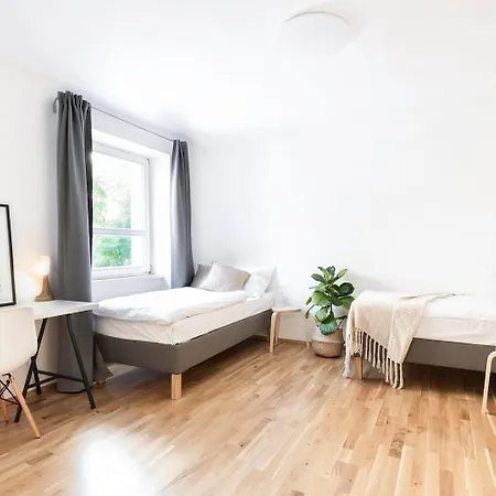 Zeitraum Student House - U Pruhonu Lejlighedshotel 3*