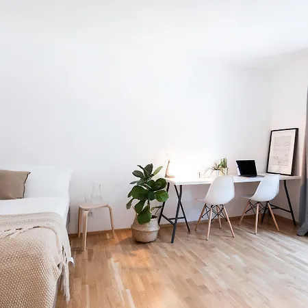 Lejlighedshotel Zeitraum Student House - U Pruhonu