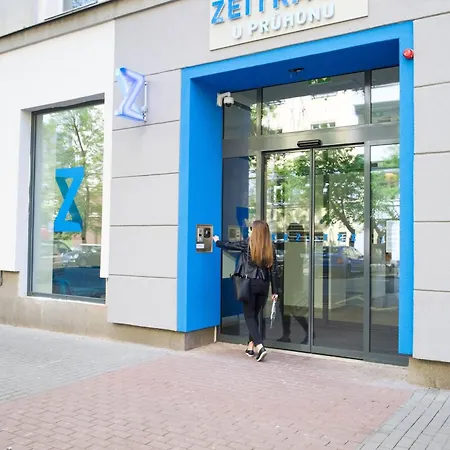 Zeitraum Student House - U Pruhonu 3*